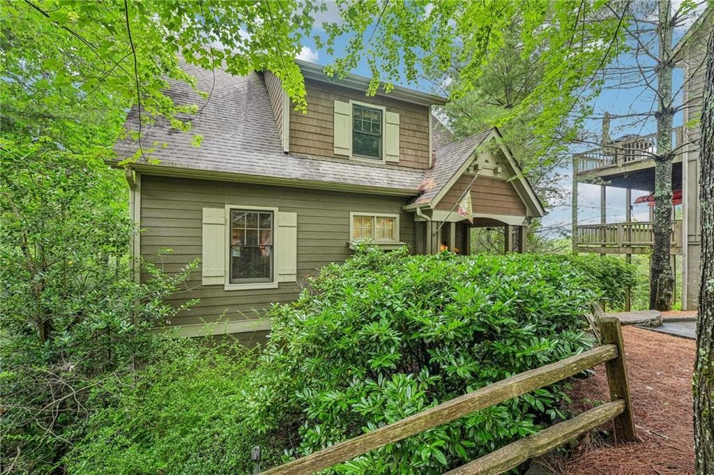 5 bedroom, 5 bathroom, 2,823 sq ft single family residence for sale at 14 Laurel Ridge Way, Big Canoe, GA 30143 — photo 3