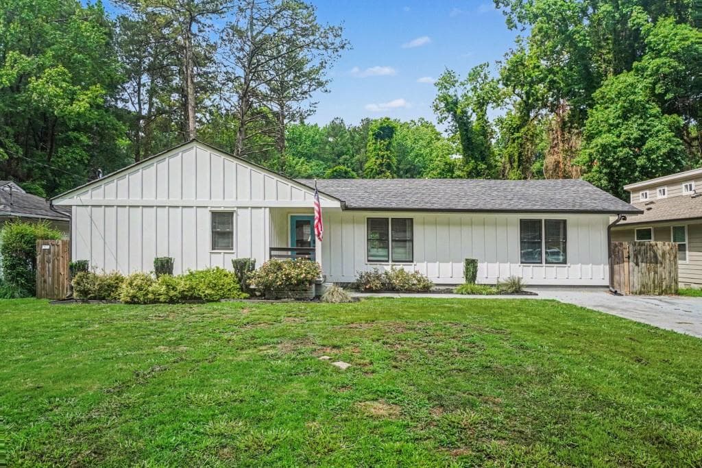 3 bedroom, 2 bathroom, 1,709 sq ft single family residence sold at 2012 Shirley Street, Atlanta, GA 30311