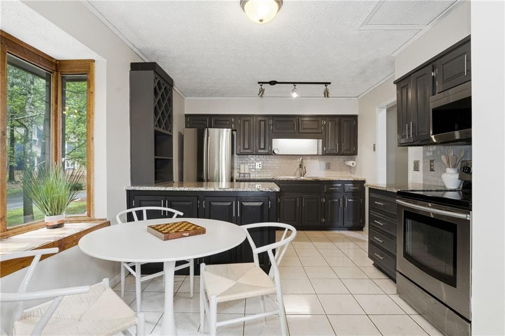 3219 Rangers Gate Drive, Marietta, GA 30062 — most recent listing photo