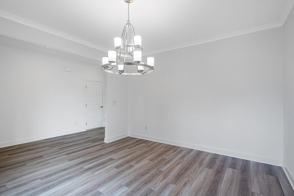 5 bedroom, 3 bathroom, 2,498 sq ft single family residence under contract at 8850 Avonbrook Close, Ball Ground, GA 30107 — photo 6
