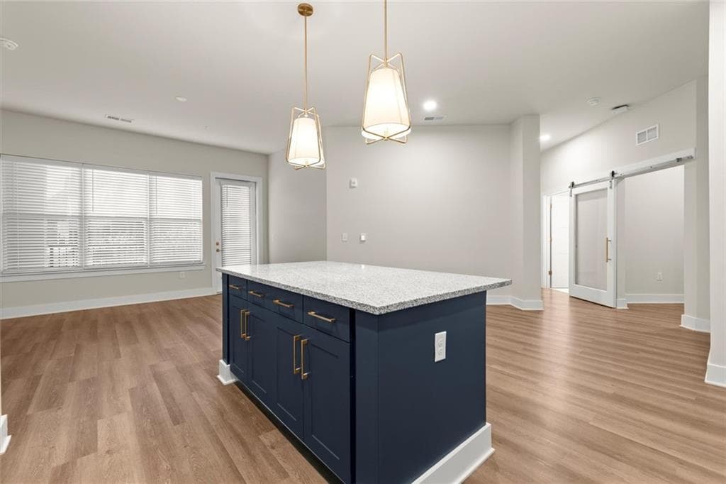 1 bedroom, 2 bathroom condominium for rent at 2648 Sandy Plains Road 218, Marietta, GA 30066 for $2,746 a month — photo 7