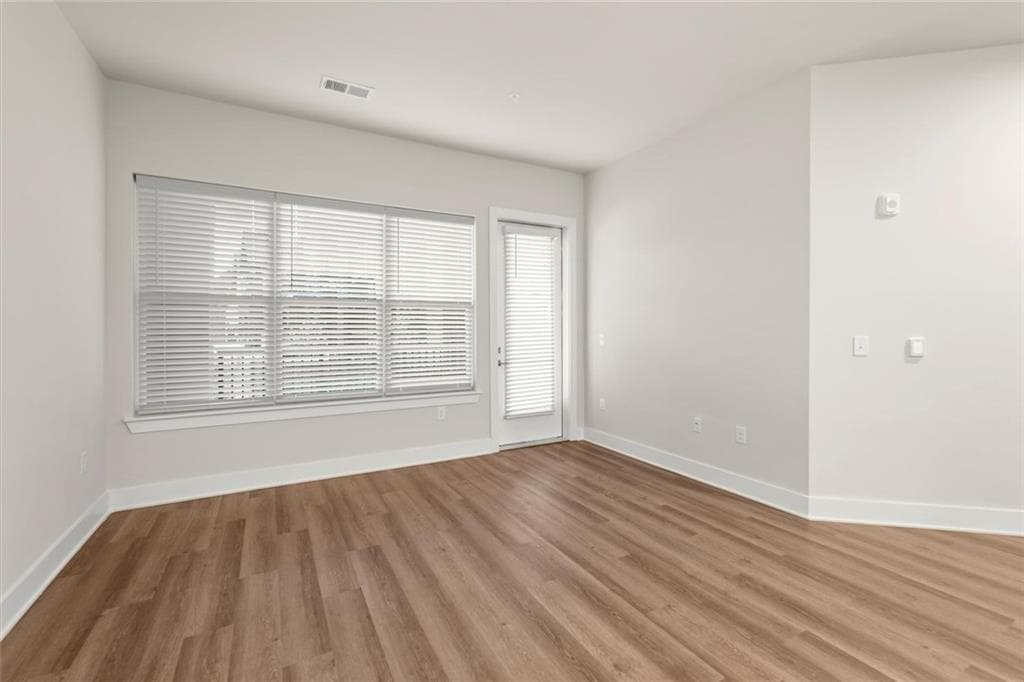 1 bedroom, 2 bathroom condominium for rent at 2648 Sandy Plains Road 218, Marietta, GA 30066 for $2,746 a month — photo 10