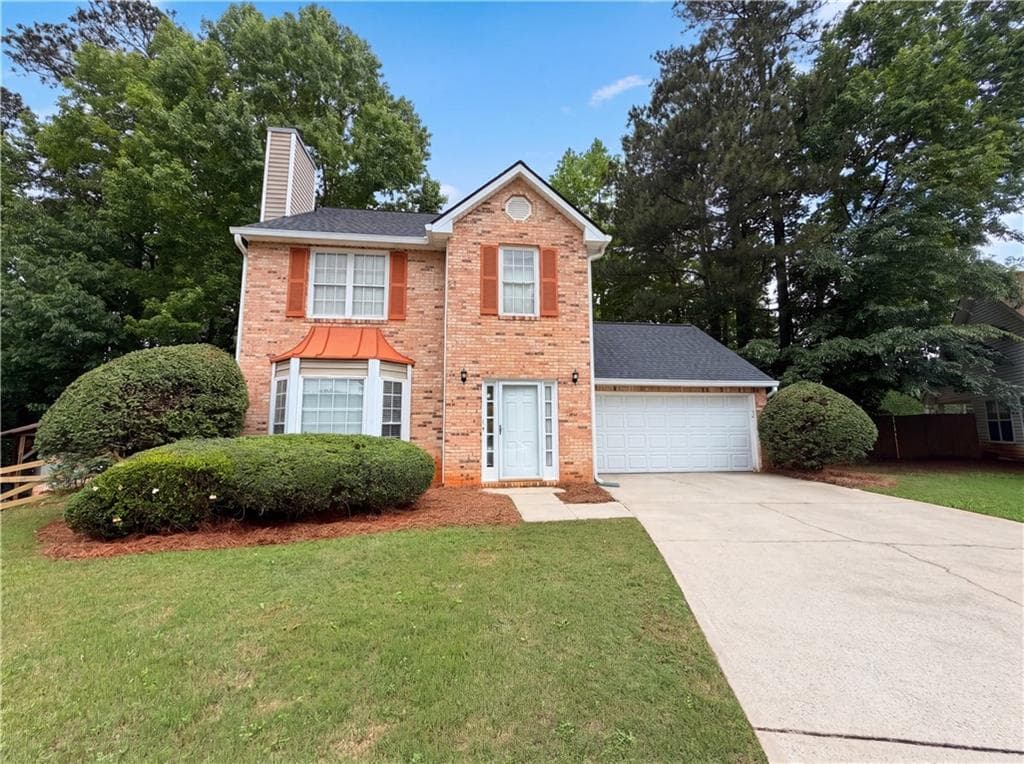 3 bedroom, 3 bathroom, 1,452 sq ft single family residence under contract at 215 Twin Brook Way, Lawrenceville, GA 30043