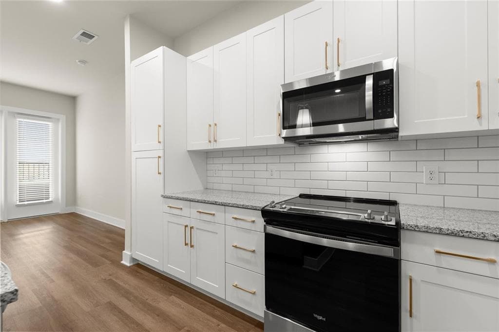 2 bedroom, 1 bathroom condominium for rent at 2648 Sandy Plains Road 324, Marietta, GA 30066 for $2,829 a month — photo 6