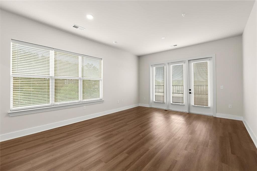 2 bedroom, 2 bathroom condominium for rent at 2648 Sandy Plains Road 146, Marietta, GA 30066 for $3,749 a month — photo 9