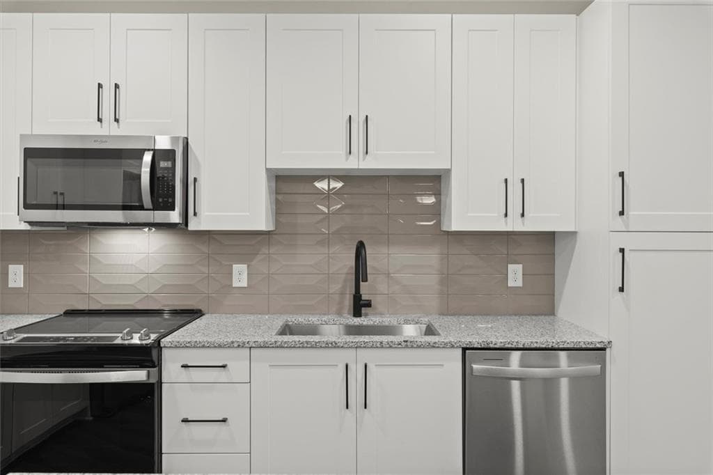 1 bedroom, 2 bathroom condominium for rent at 2648 Sandy Plains Road 422, Marietta, GA 30066 for $2,651 a month — photo 9