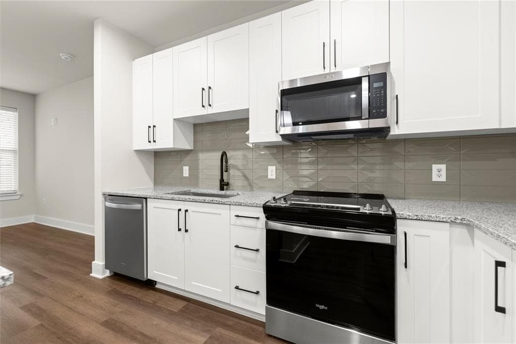 1 bedroom, 2 bathroom condominium for rent at 2648 Sandy Plains Road 343, Marietta, GA 30066 for $2,701 a month — photo 6