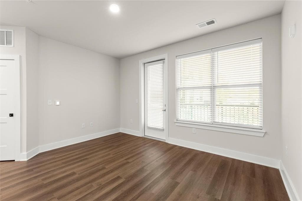 1 bedroom, 2 bathroom condominium for rent at 2648 Sandy Plains Road 343, Marietta, GA 30066 for $2,701 a month — photo 7