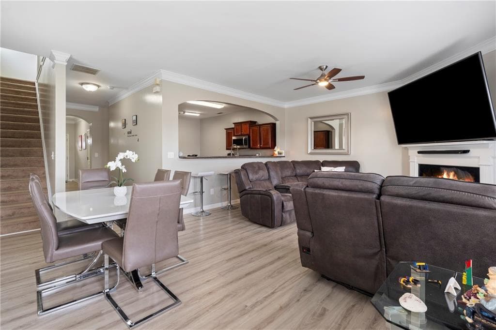 3 bedroom, 3 bathroom, 1,900 sq ft townhouse under contract at 2113 Hasel Street, Lawrenceville, GA 30044 — photo 10