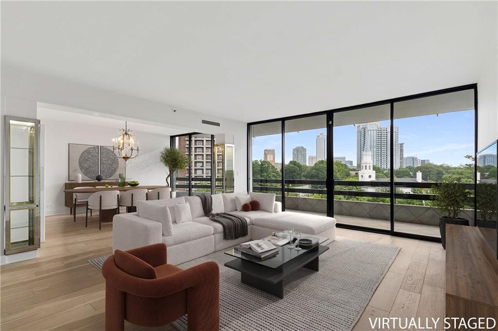 3 bedroom, 3 bathroom, 2,951 sq ft condominium for sale at 2660 Peachtree Road 11E, Atlanta, GA 30305