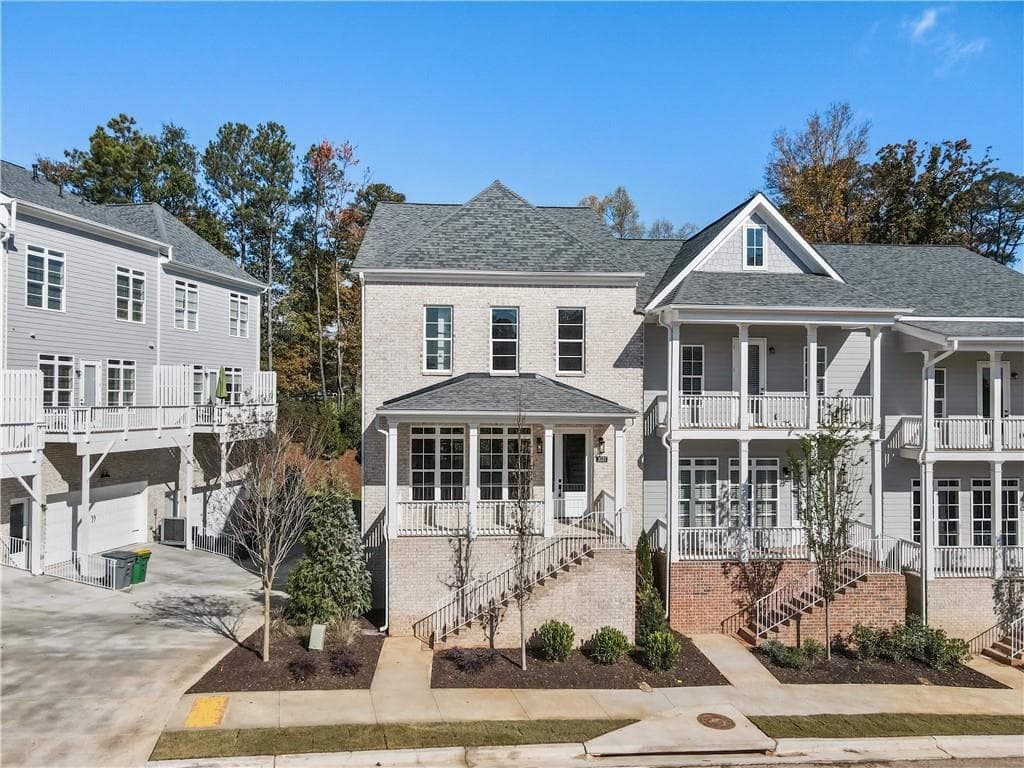 4 bedroom, 4 bathroom, 2,566 sq ft townhouse for rent at 2035 Parkside Lane, Roswell, GA 30076 for $3,750 a month — photo 1 of 45