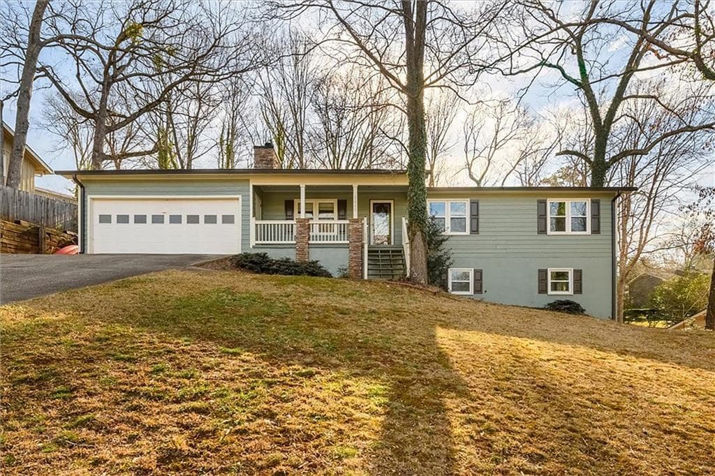 1443 Lakeshore Circle, Gainesville, GA 30501 — most recent listing photo