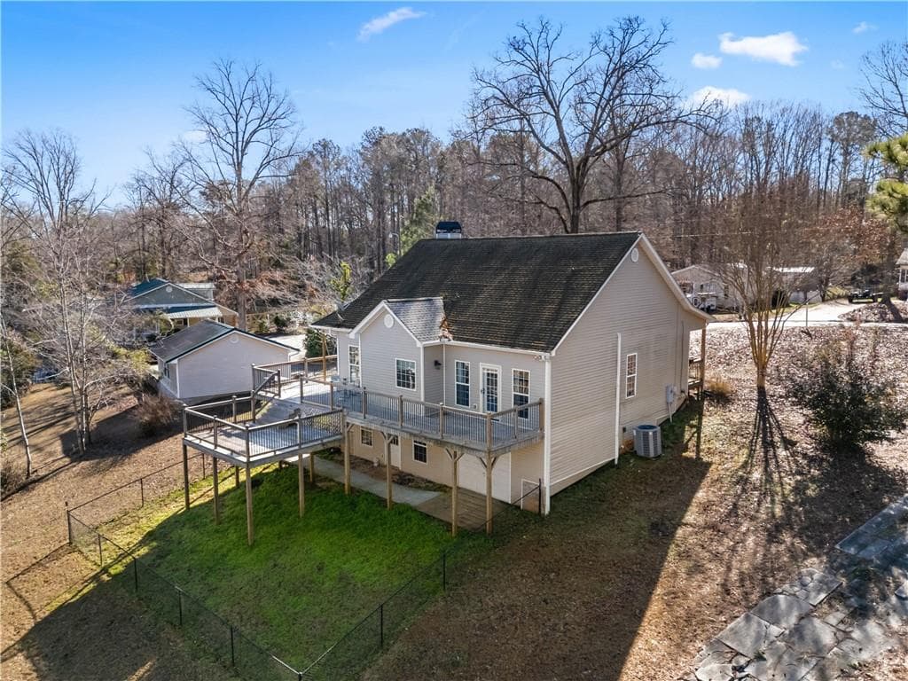 3 bedroom, 3 bathroom, 1,586 sq ft single family residence for sale at 200 Bradley Road, Jackson, GA 30233 — photo 2