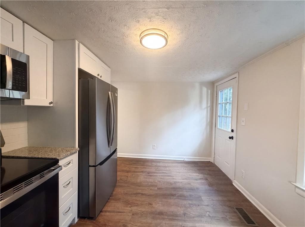 2 bedroom, 1 bathroom, 896 sq ft single family residence for sale at 710 Milton Street, Scottdale, GA 30079 — photo 10