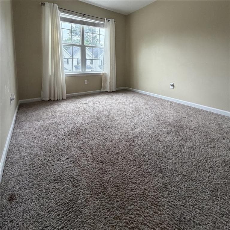 3 bedroom, 3 bathroom, 1,212 sq ft condominium for sale at 204 Gallant Lane 26, Mableton, GA 30126 — photo 2
