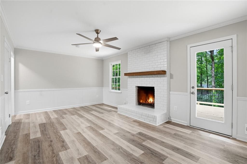 5 bedroom, 3 bathroom, 3,292 sq ft single family residence for sale at 2595 Marsha Circle, Cumming, GA 30041 — photo 3