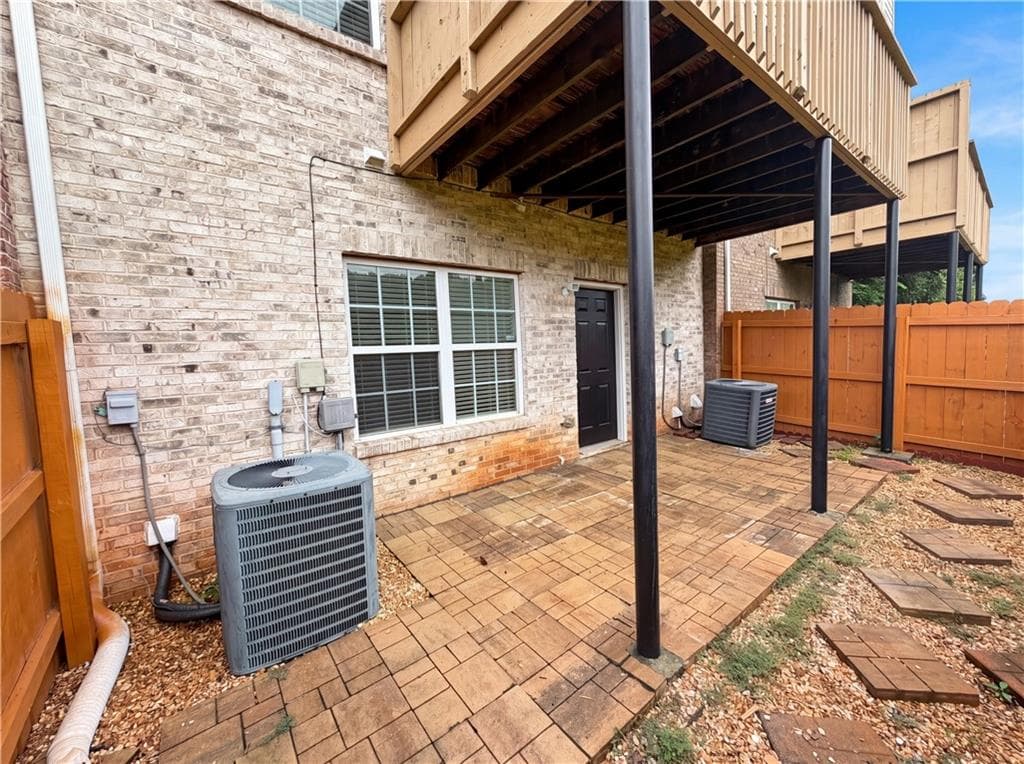 4 bedroom, 4 bathroom, 2,253 sq ft condominium under contract at 2102 Tidal Cove, Lawrenceville, GA 30043 — photo 5