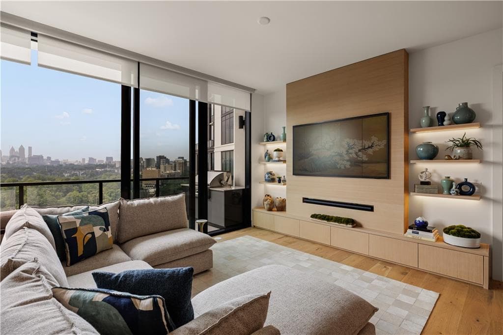 2 bedroom, 3 bathroom, 1,944 sq ft condominium for sale at 2425 Peachtree Road 1406, Atlanta, GA 30305 — photo 6