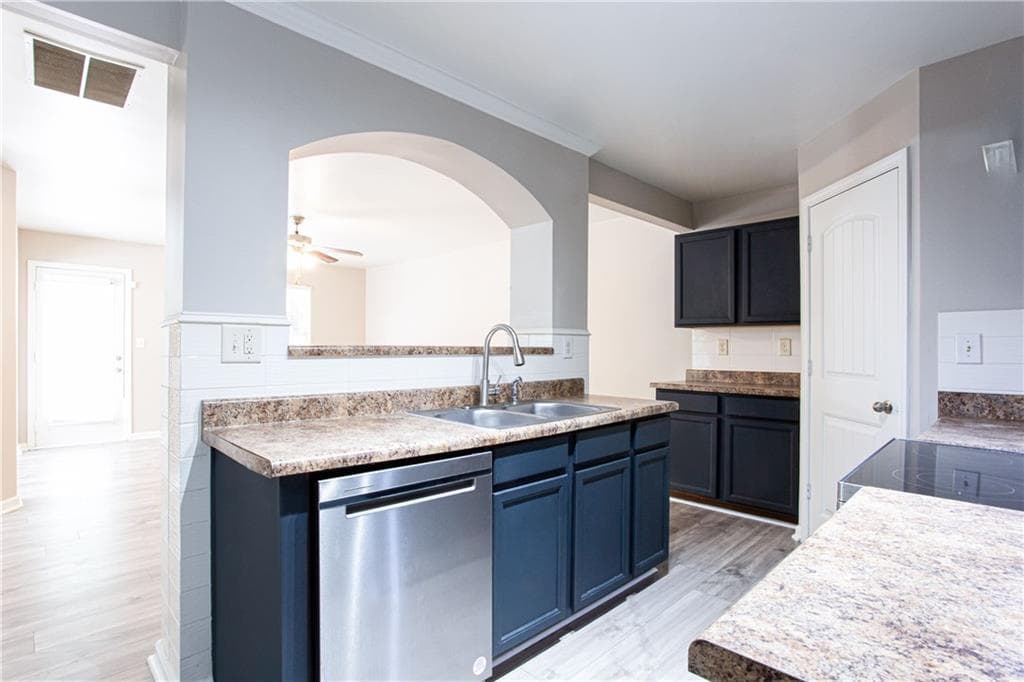 3 bedroom, 3 bathroom, 1,811 sq ft townhouse for sale at 2718 Haynescrest Drive, Grayson, GA 30017 — photo 10