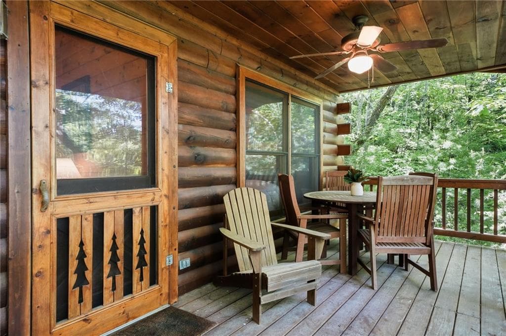 2 bedroom, 1 bathroom, 672 sq ft single family residence for sale at 156 Dupont Drive, Blue Ridge, GA 30513 — photo 8