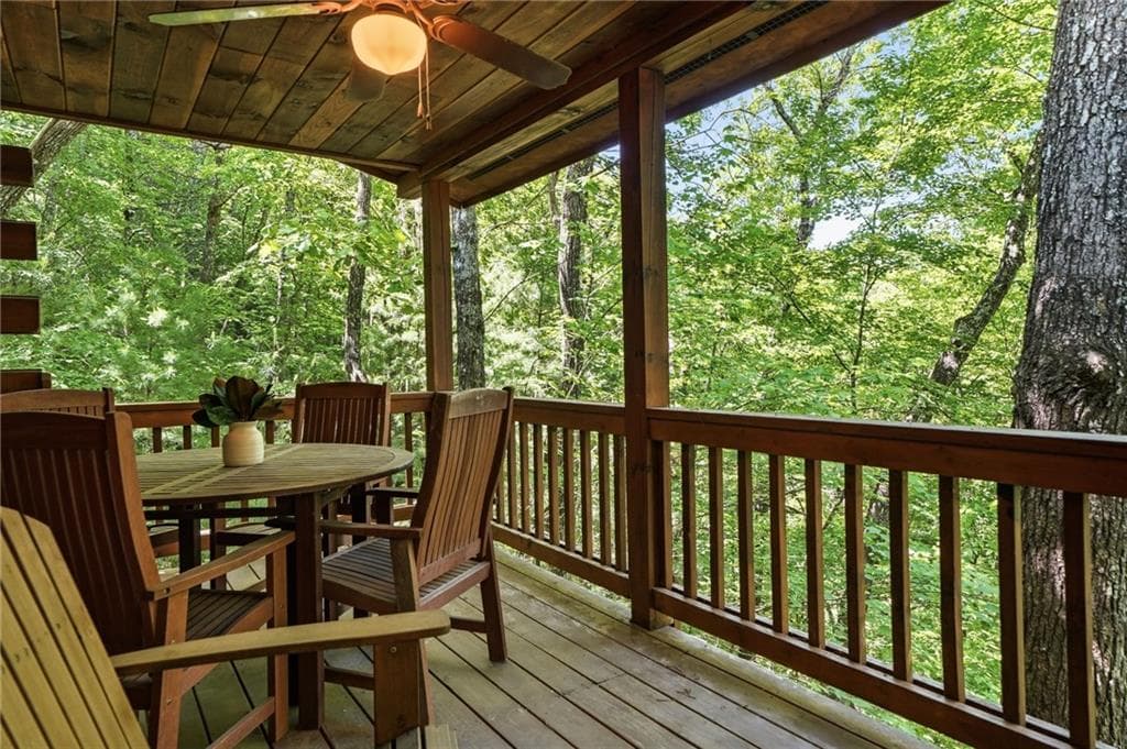 2 bedroom, 1 bathroom, 672 sq ft single family residence for sale at 156 Dupont Drive, Blue Ridge, GA 30513 — photo 6