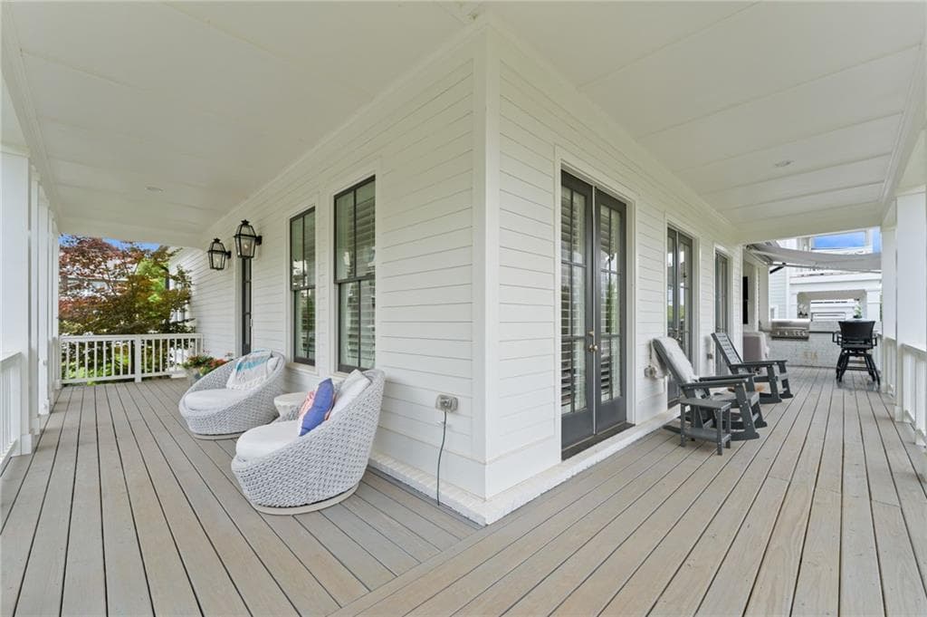 5 bedroom, 4 bathroom, 4,000 sq ft single family residence for sale at 7170 Lullwater Road, Cumming, GA 30040 — photo 4