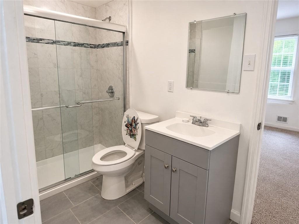 5 bedroom, 3 bathroom, 1,903 sq ft single family residence for sale at 8317 Attica Court, Jonesboro, GA 30238 — photo 5