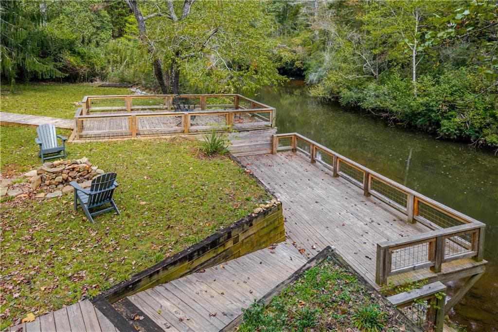 2 bedroom, 2 bathroom, 1,500 sq ft single family residence for sale at 124 CANDY MAN Lane, Dahlonega, GA 30533 — photo 4