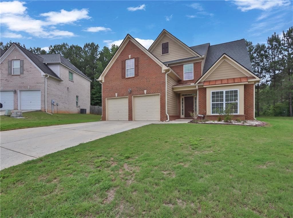5 bedroom, 3 bathroom, 2,717 sq ft single family residence for sale at 660 Simonton Crest Drive, Lawrenceville, GA 30045