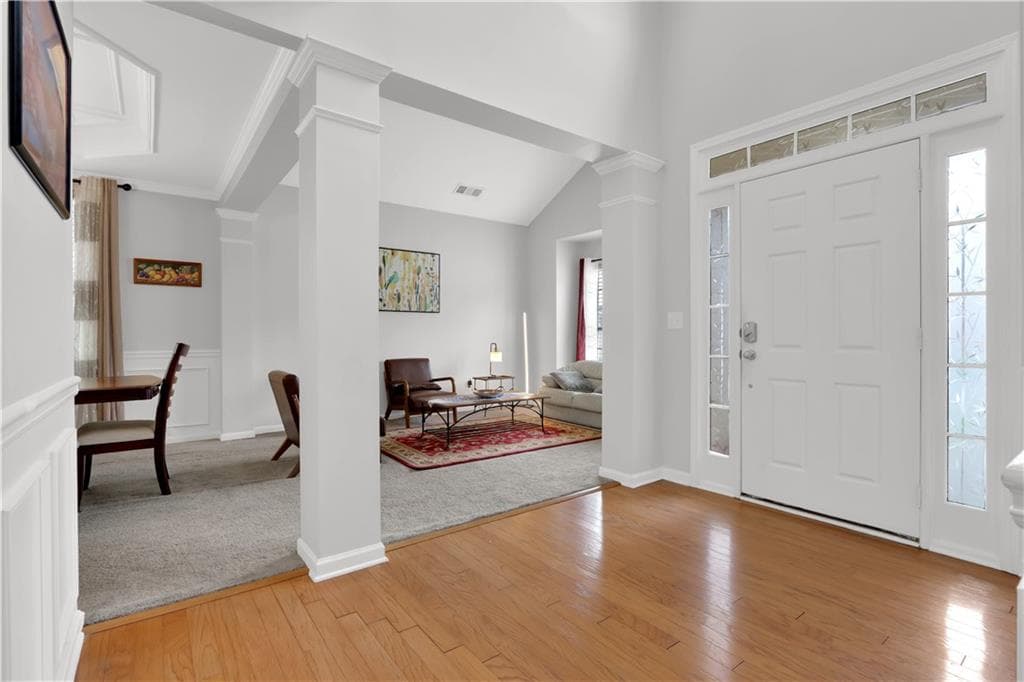 5 bedroom, 3 bathroom, 2,717 sq ft single family residence for sale at 660 Simonton Crest Drive, Lawrenceville, GA 30045 — photo 4