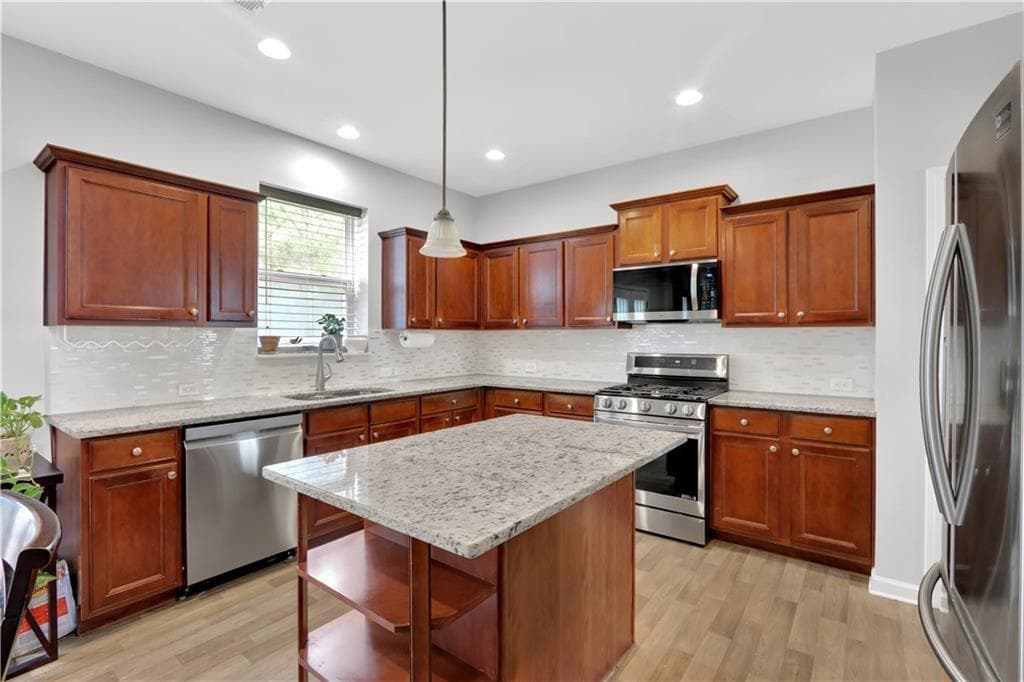 5 bedroom, 3 bathroom, 2,717 sq ft single family residence for sale at 660 Simonton Crest Drive, Lawrenceville, GA 30045 — photo 8