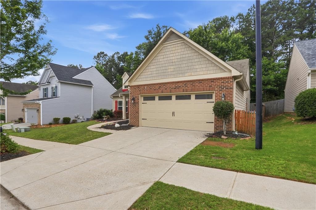 3 bedroom, 2 bathroom, 1,797 sq ft single family residence for sale at 236 Manous Way, Canton, GA 30115 — photo 2