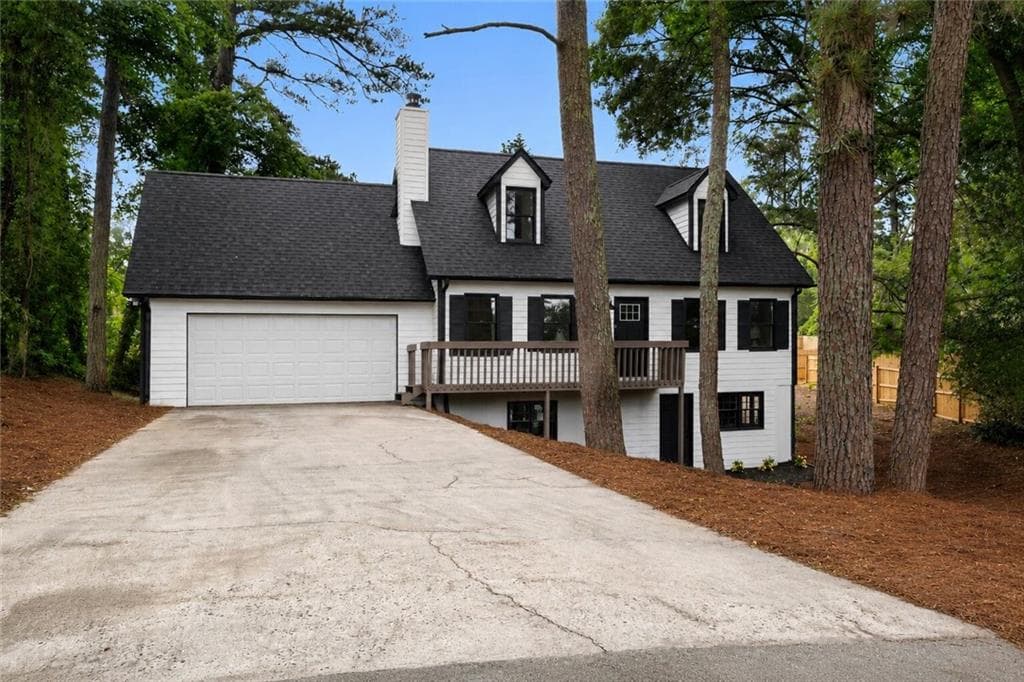 3 bedroom, 2 bathroom, 1,836 sq ft single family residence sold at 4908 Sunrise Way, Gainesville, GA 30504