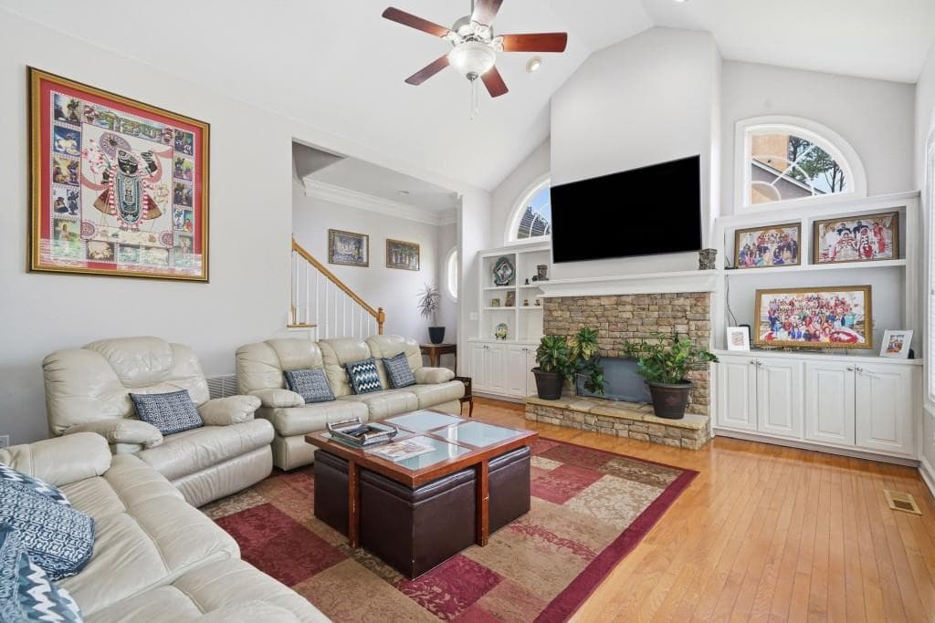 6 bedroom, 5 bathroom, 6,592 sq ft single family residence for sale at 813 Black Diamond Drive, Mcdonough, GA 30253 — photo 5