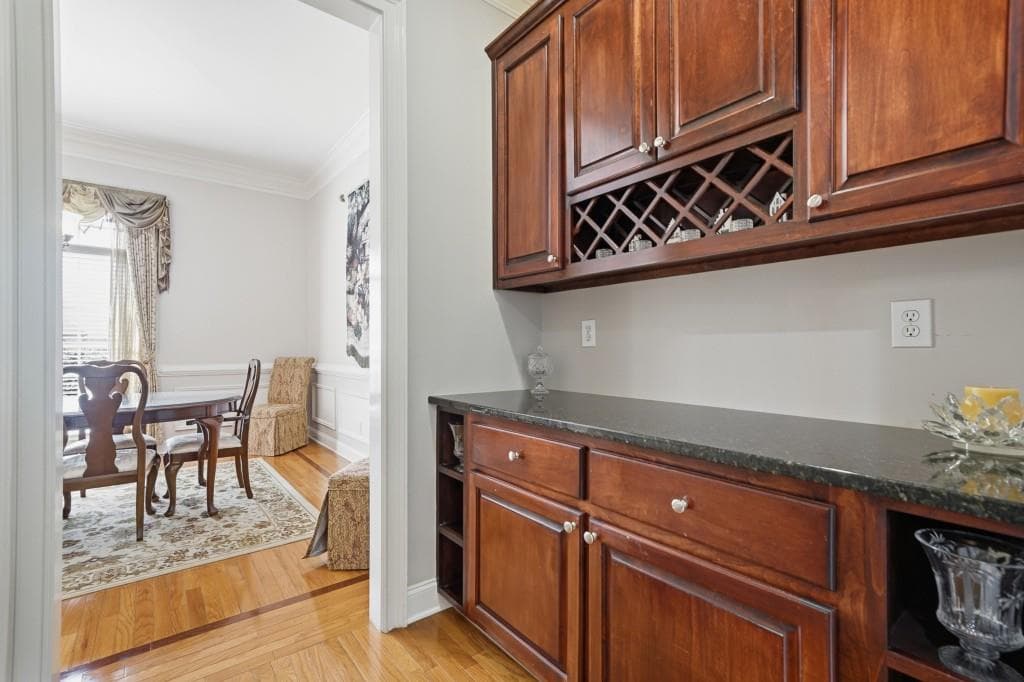 6 bedroom, 5 bathroom, 6,592 sq ft single family residence for sale at 813 Black Diamond Drive, Mcdonough, GA 30253 — photo 10
