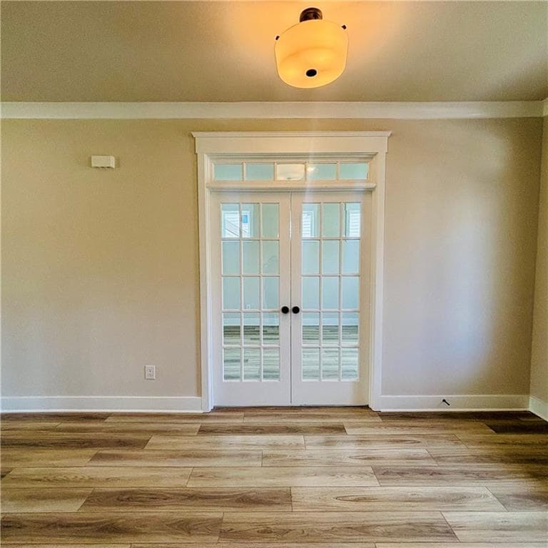 5 bedroom, 4 bathroom, 3,462 sq ft single family residence for sale at 326 Scarlett Rose Way, Hoschton, GA 30548 — photo 4