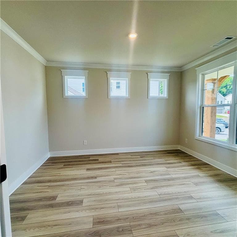 5 bedroom, 4 bathroom, 3,462 sq ft single family residence for sale at 326 Scarlett Rose Way, Hoschton, GA 30548 — photo 5
