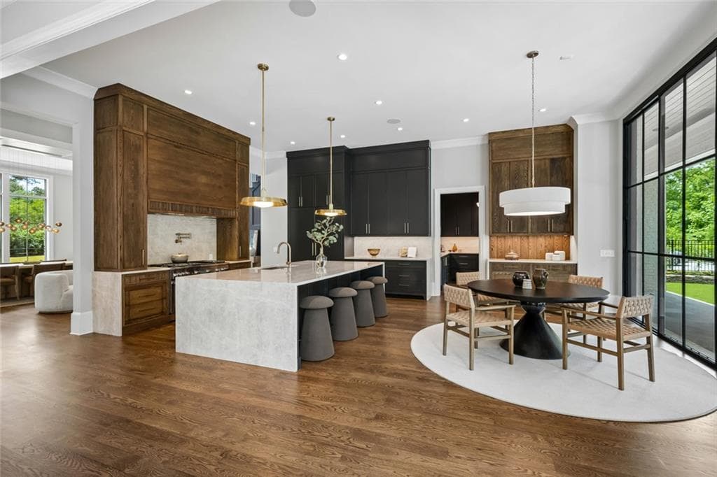 7 bedroom, 9 bathroom, 11,950 sq ft single family residence for sale at 4715 Northside Drive, Atlanta, GA 30327 — photo 6