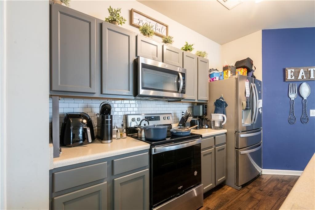 3 bedroom, 3 bathroom, 1,461 sq ft townhouse for sale at 6302 Rockaway Road, Atlanta, GA 30349 — photo 10
