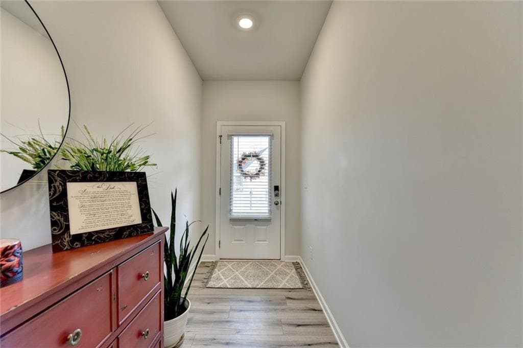 4 bedroom, 3 bathroom, 2,183 sq ft single family residence for sale at 149 Peachwood Lane, Homer, GA 30547 — photo 6