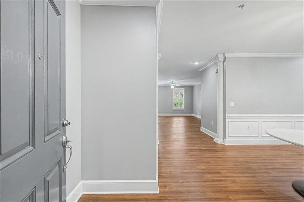 2 bedroom, 2 bathroom, 1,630 sq ft condominium for sale at 4855 Ivy Ridge Drive 204, Atlanta, GA 30339 — photo 6