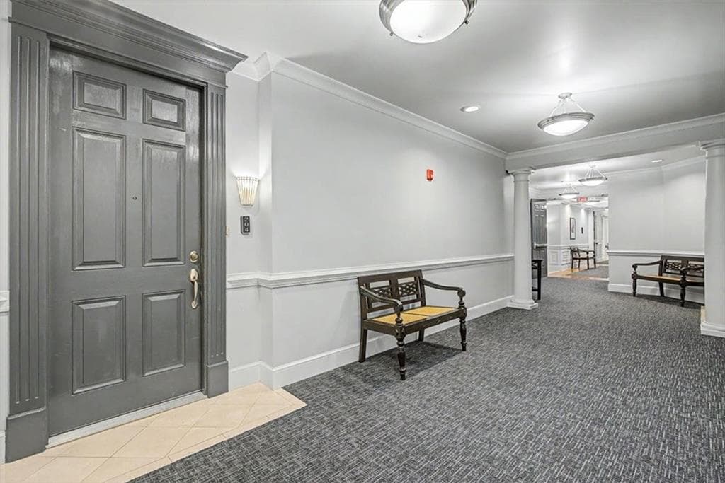 2 bedroom, 2 bathroom, 1,630 sq ft condominium for sale at 4855 Ivy Ridge Drive 204, Atlanta, GA 30339 — photo 5