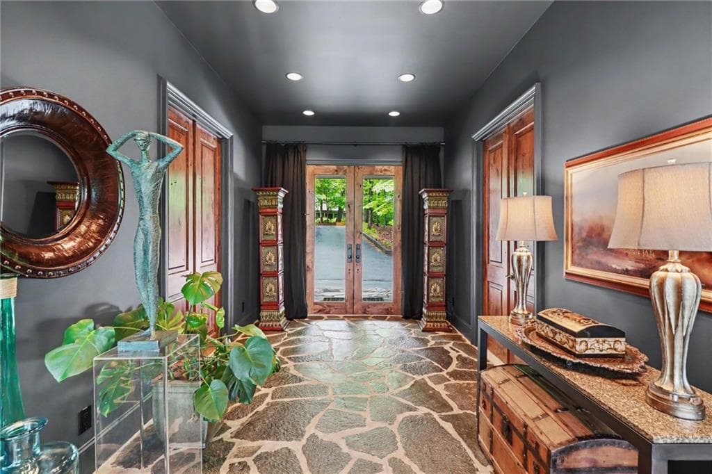 5 bedroom, 5 bathroom, 5,028 sq ft single family residence under contract at 51 Indigo Bunting Trail, Jasper, GA 30143 — photo 2
