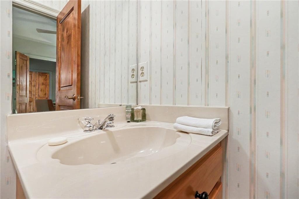 5 bedroom, 5 bathroom, 5,028 sq ft single family residence under contract at 51 Indigo Bunting Trail, Jasper, GA 30143 — photo 7