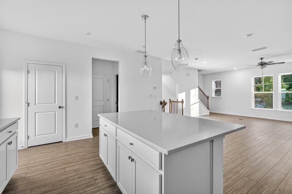 3 bedroom, 4 bathroom, 1,893 sq ft townhouse for sale at 100 Epperly Way, Tucker, GA 30084 — photo 8