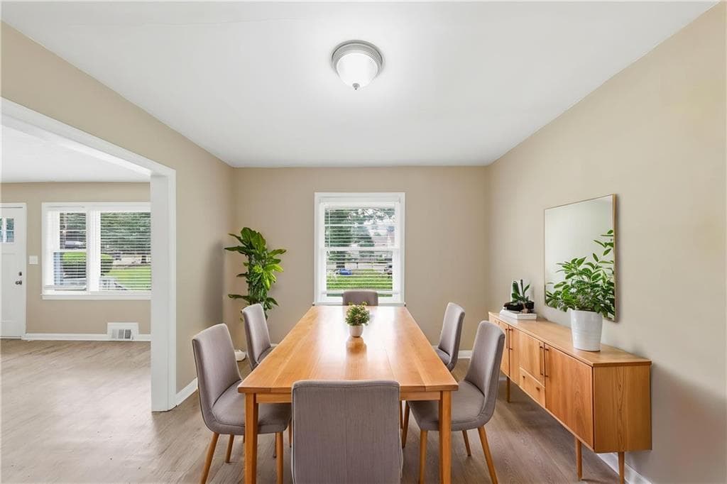 4 bedroom, 2 bathroom, 1,156 sq ft single family residence for sale at 3332 Mcafee Road, Decatur, GA 30032 — photo 6