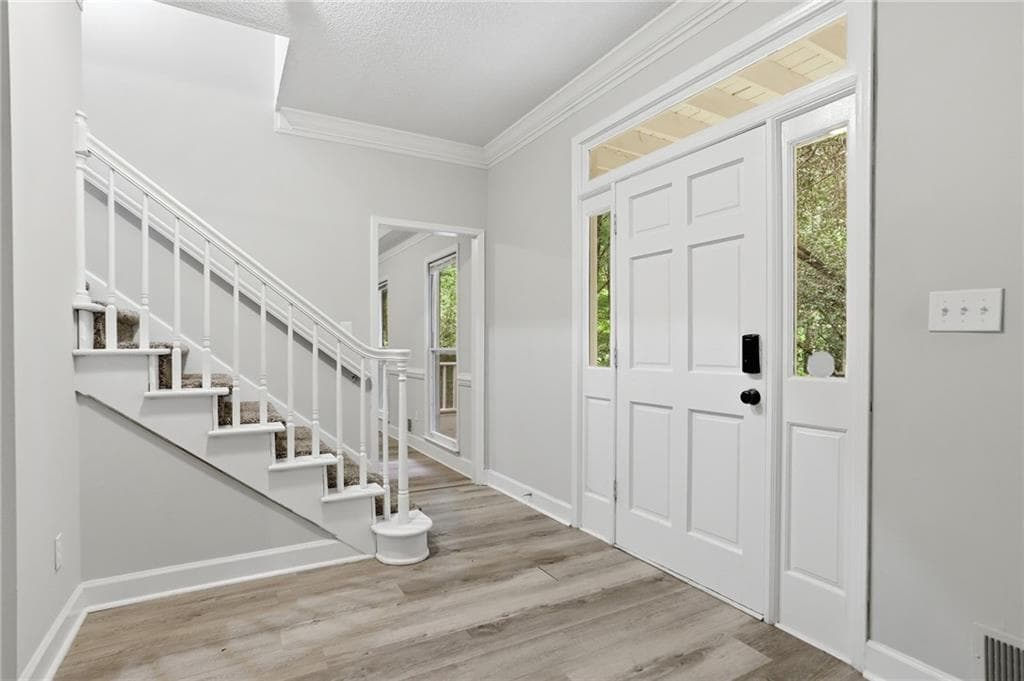 3 bedroom, 3 bathroom, 2,916 sq ft single family residence for sale at 104 Ashland Trail, Tyrone, GA 30290 — photo 7