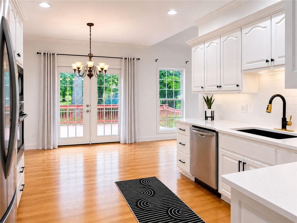 4 bedroom, 3 bathroom, 2,978 sq ft single family residence under contract at 2014 Hubbard Court, Villa Rica, GA 30180 — photo 5