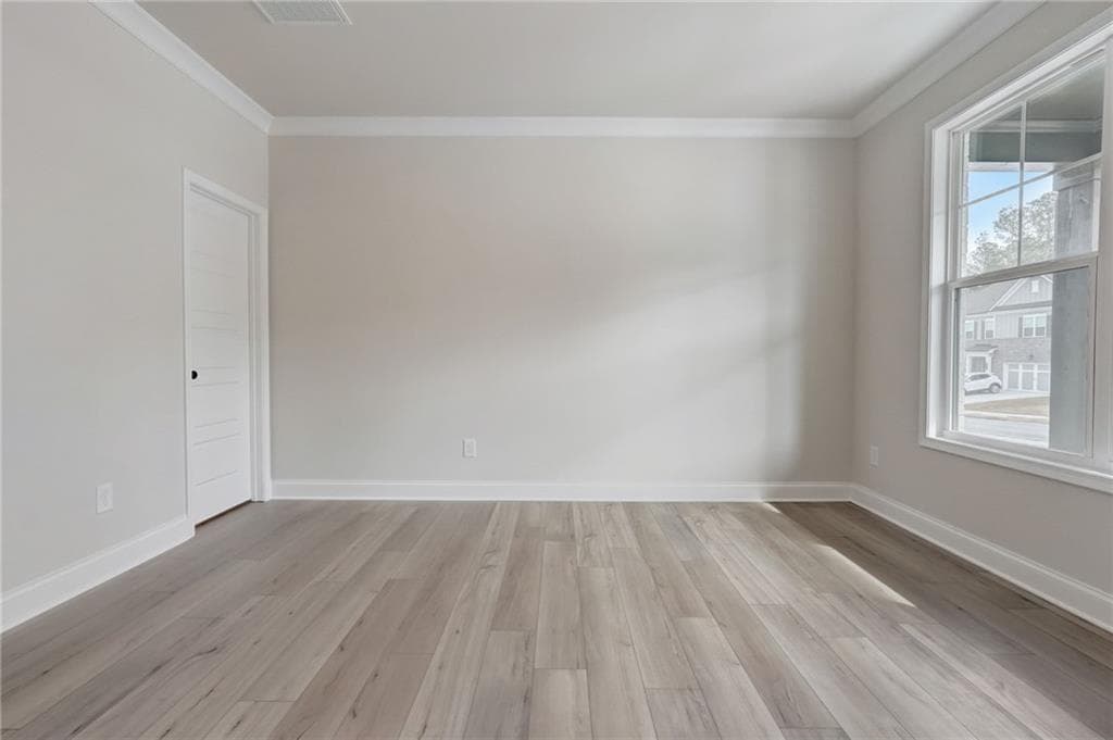 4 bedroom, 4 bathroom, 3,410 sq ft single family residence under contract at 1762 Dover Creek Lane, Lawrenceville, GA 30045 — photo 6