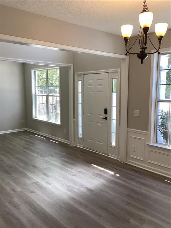4 bedroom, 3 bathroom, 2,369 sq ft single family residence for rent at 550 Ashland Parkway, Woodstock, GA 30189 for $2,550 a month — photo 5